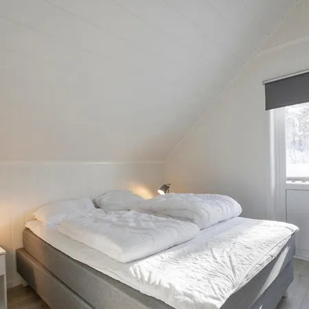 Naeroysund Rorbuer As Lodge