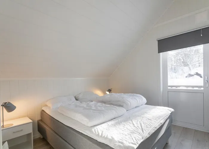 Naeroysund Rorbuer As Jaktstuga